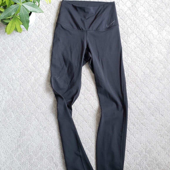💥Nike yoga pants - Picture 3 of 7